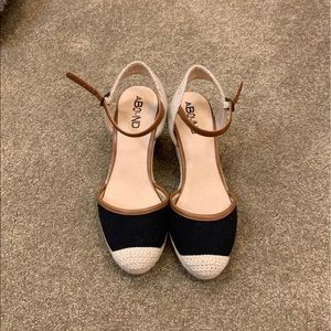 Corky Blue/Tan Wedges